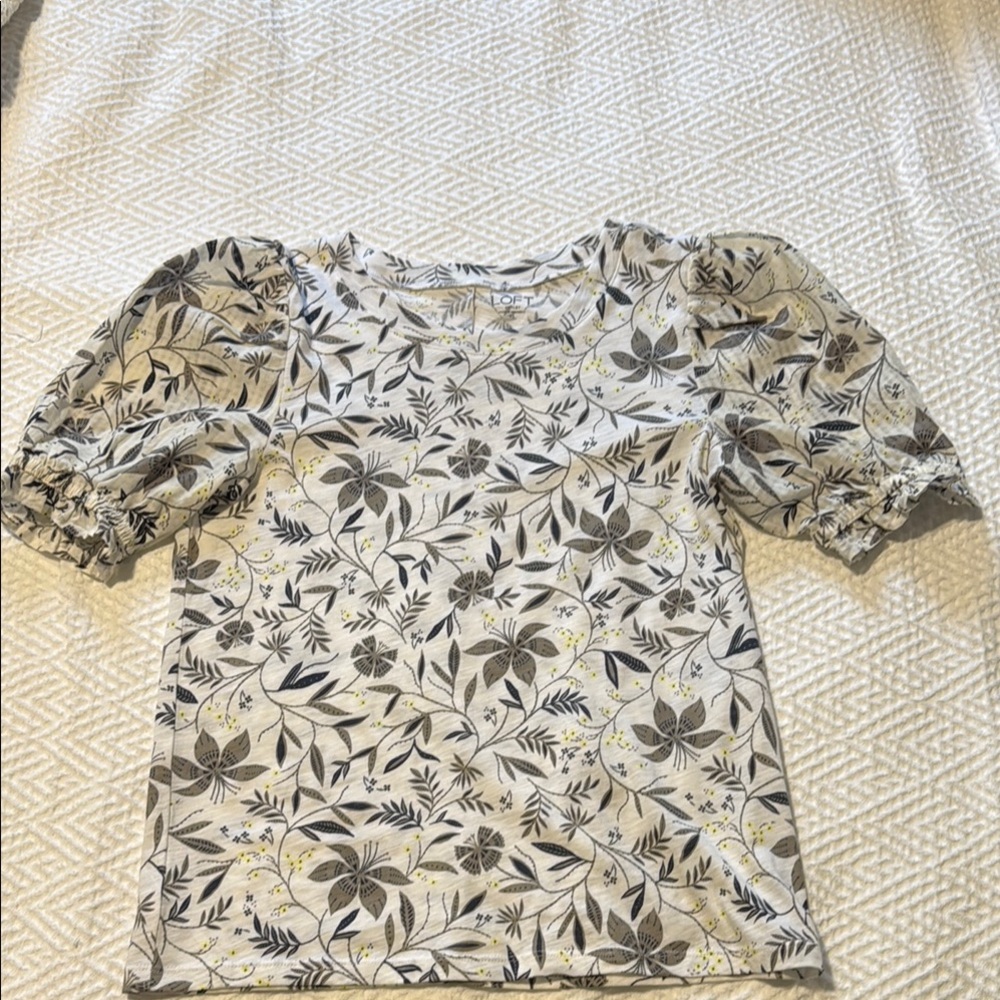 LOFT Floral Puff Sleeve Blouse -XS